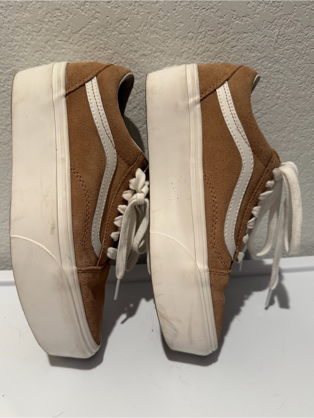 Vans Platform Old Skool Sneakers - Brown & White